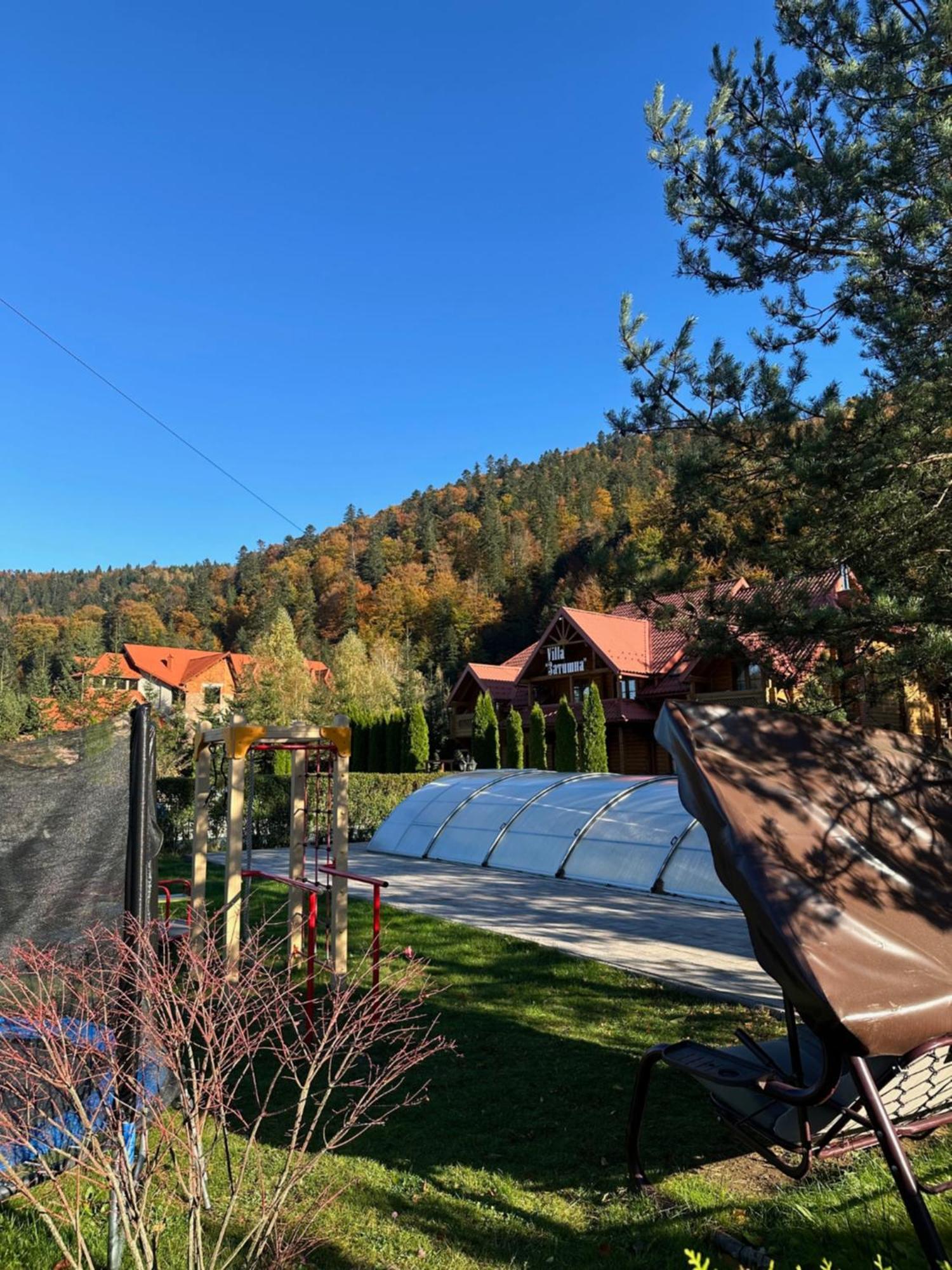 Villa Затишна De Luxe Микуличин Екстериор снимка